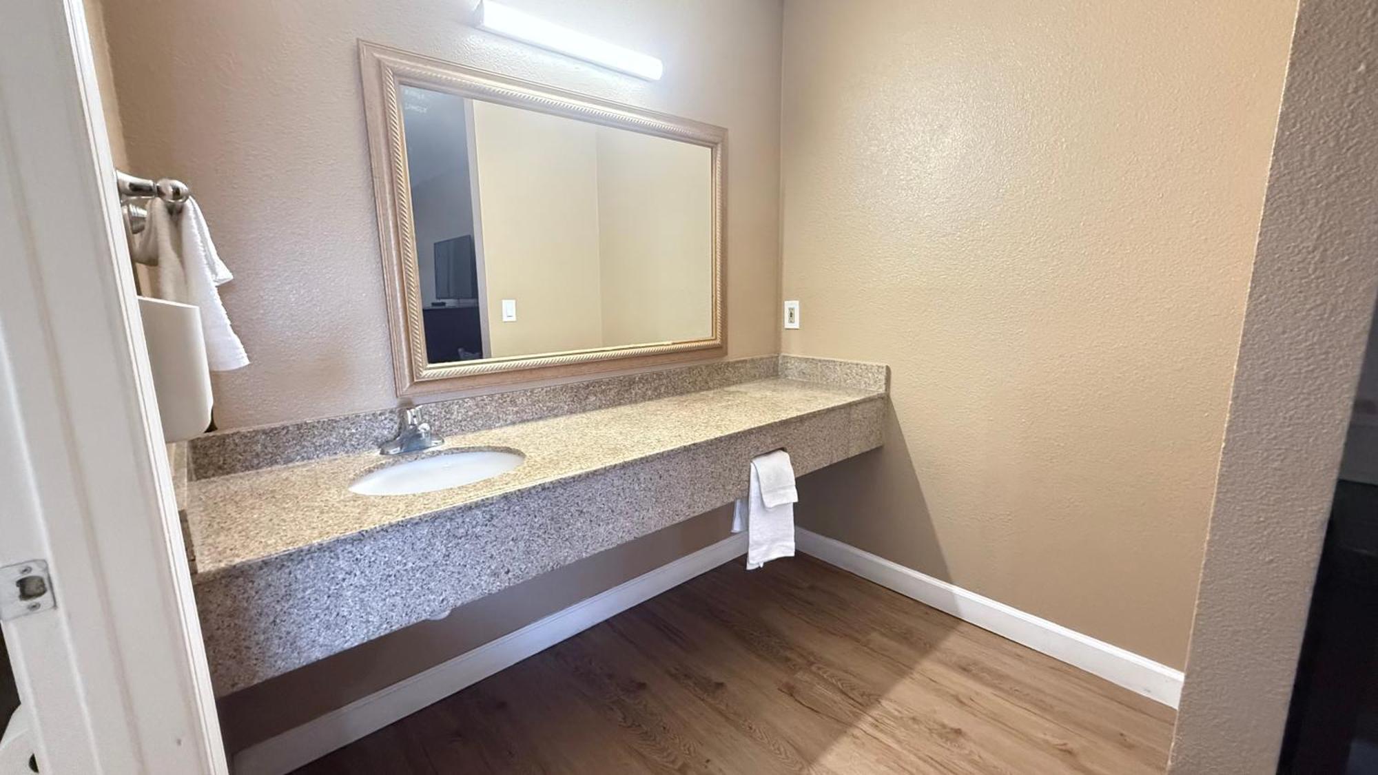 Valley Inn Watsonville Dış mekan fotoğraf