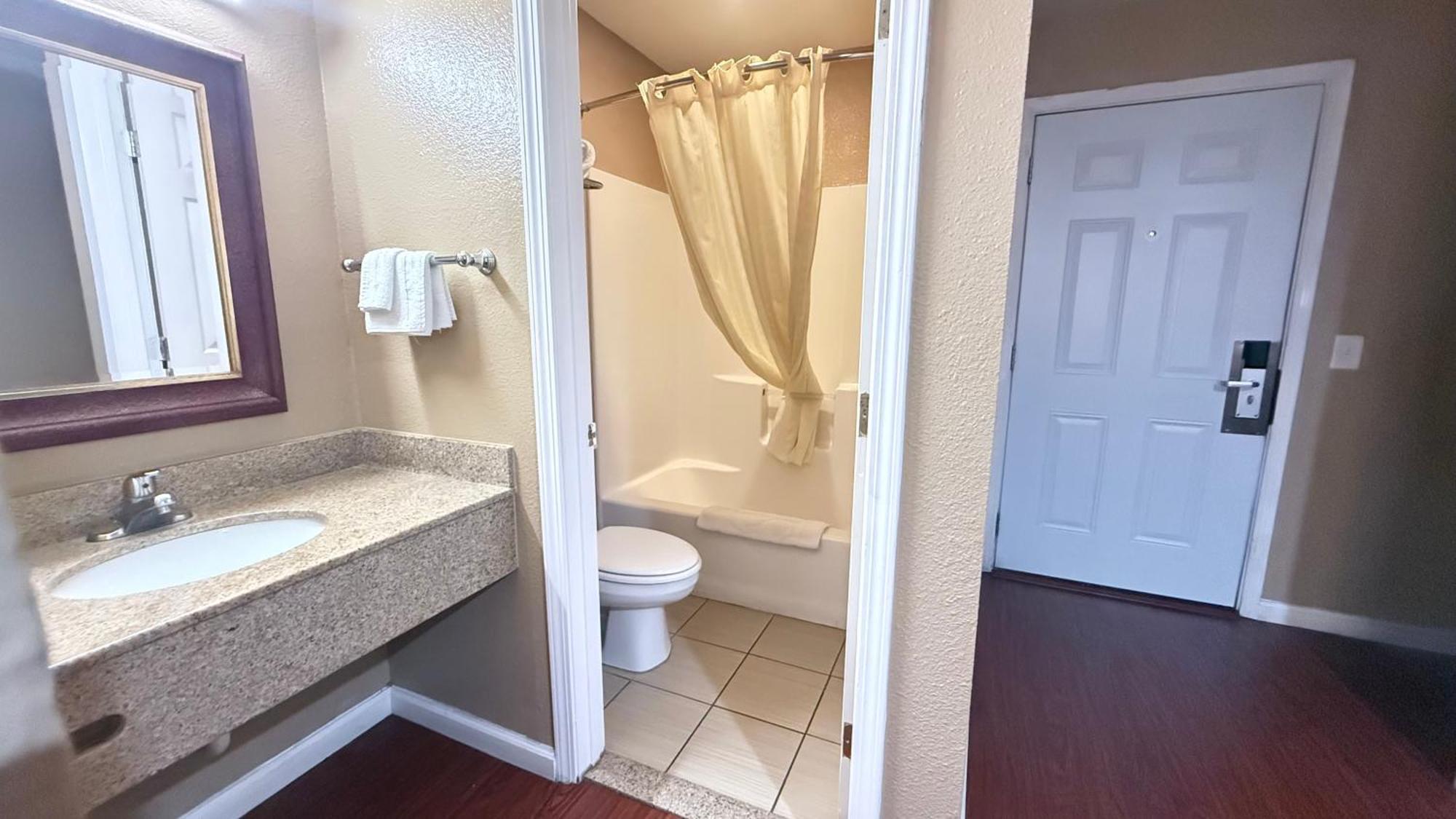 Valley Inn Watsonville Dış mekan fotoğraf