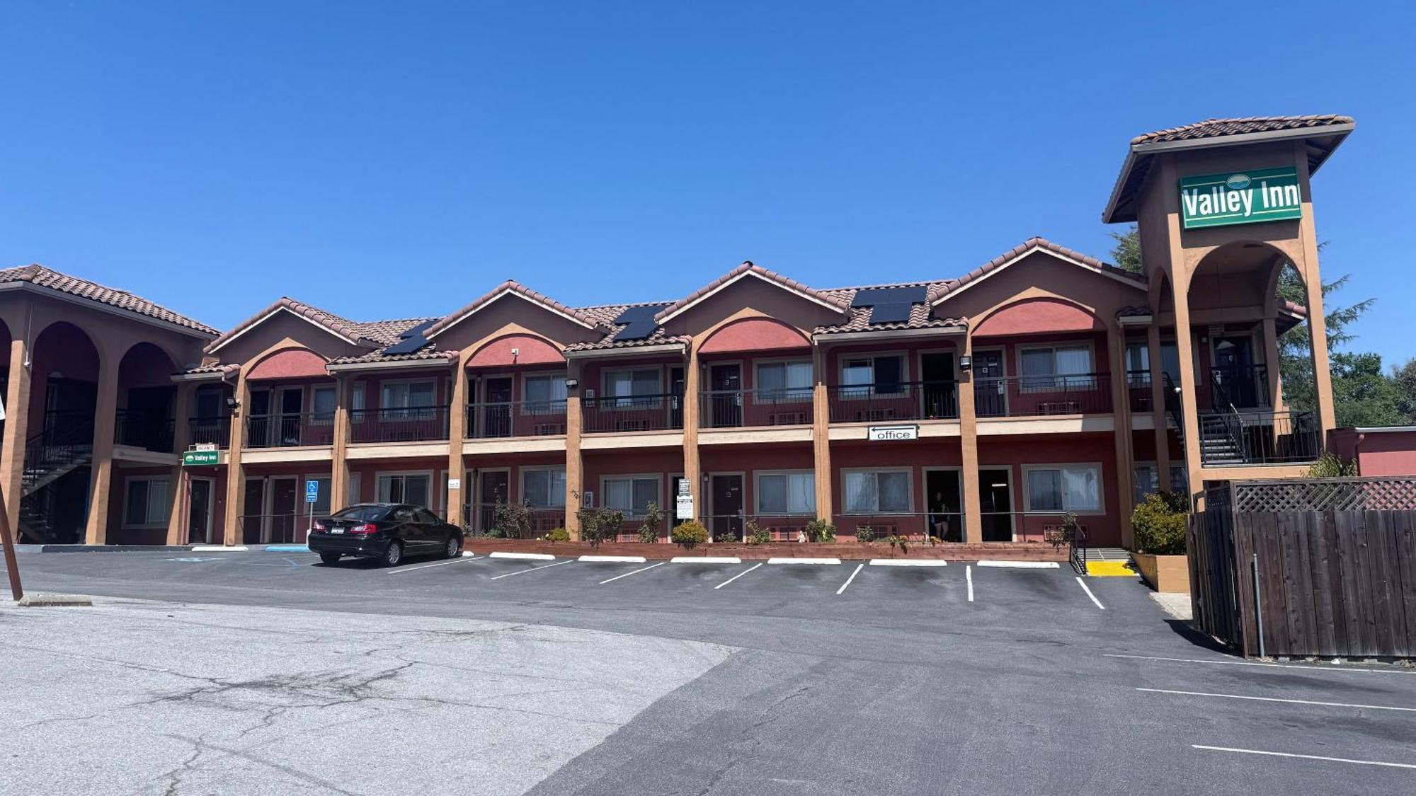 Valley Inn Watsonville Dış mekan fotoğraf